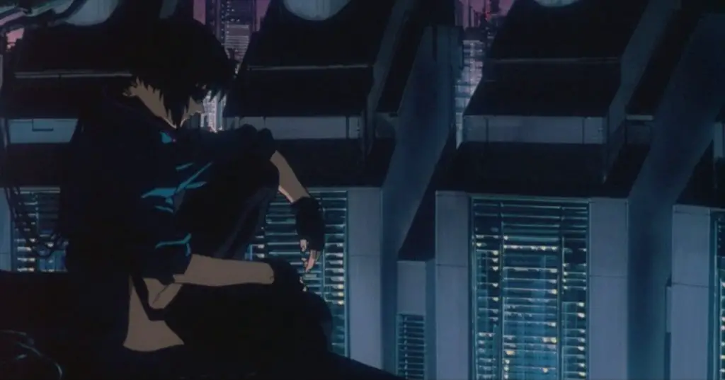 Motoko Kusanagi surveys the scene